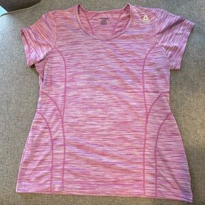 Reebok Workout Tee Size L
